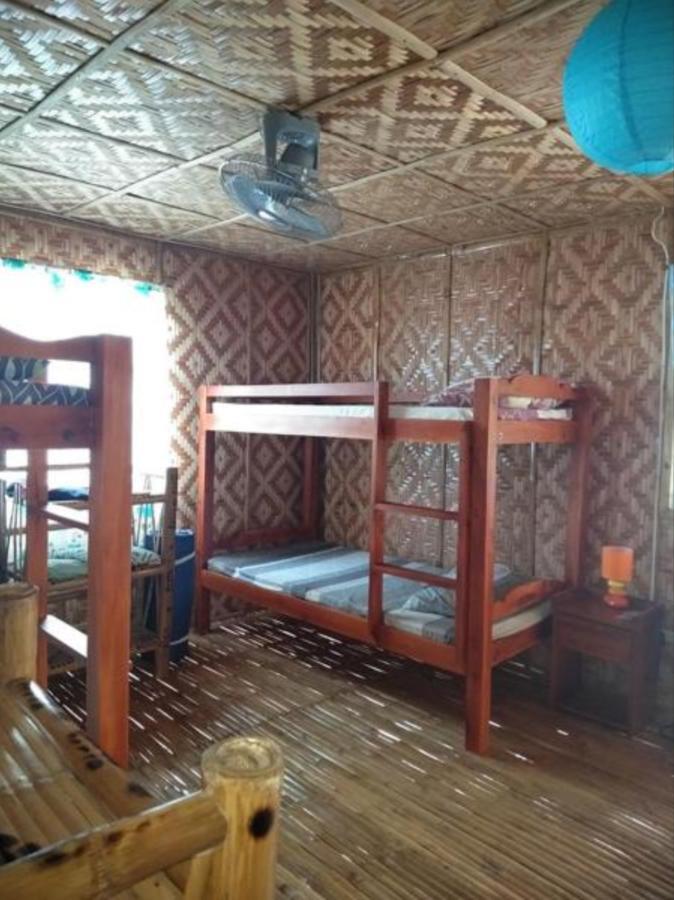 Titanic'S Nipa Hut Hostel Moalboal Luaran gambar